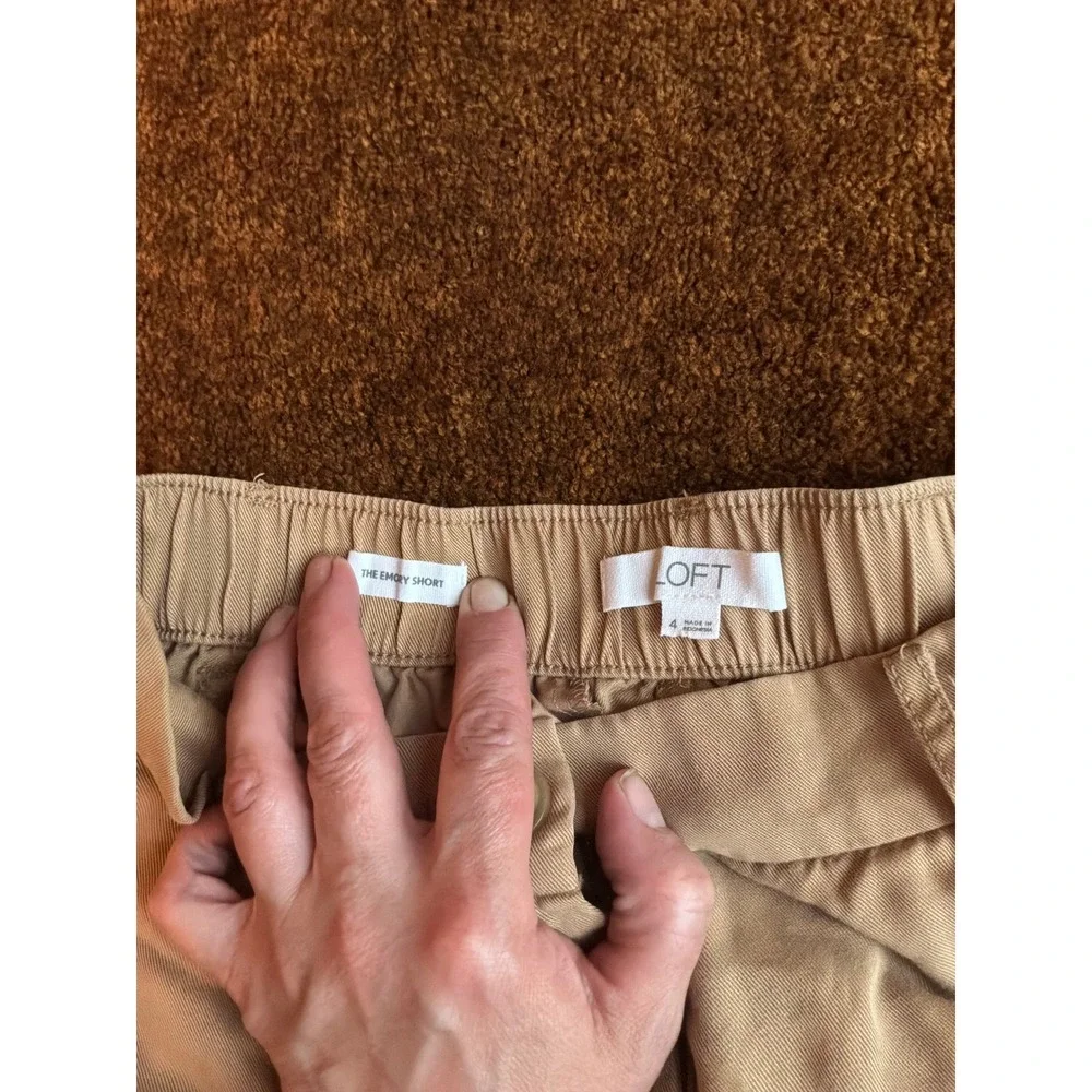 Coastal Womens LOFT The Emory Short 4 Tan Pleated High Rise Elastic Back Shorts